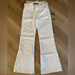 Lucky Brand White jeans / Flare / 0/25 / Like New